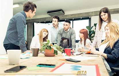 همکاری در محل کار